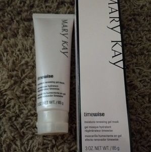 Mary Kay moisture renewing gel mask